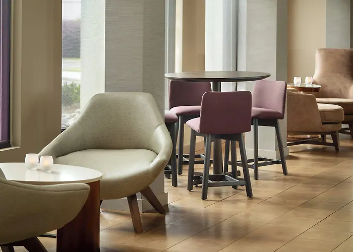 Courtyard By Marriott Raleigh Cary