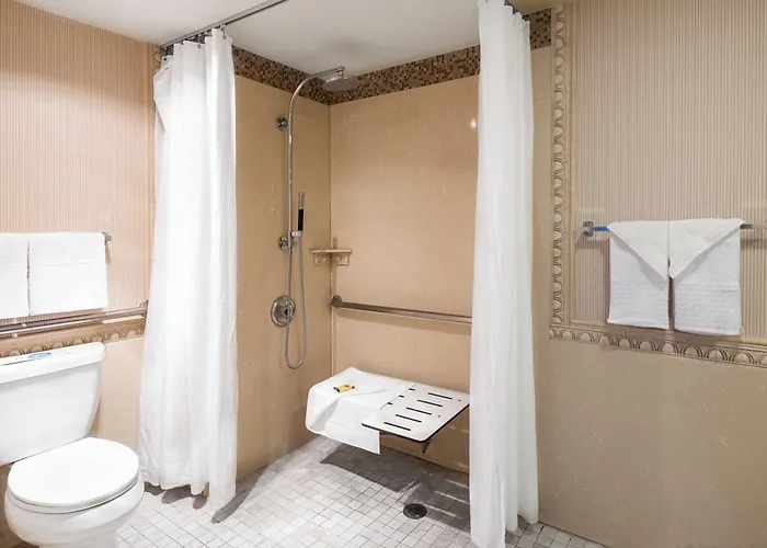 Best Western Plus Redondo Beach Inn
