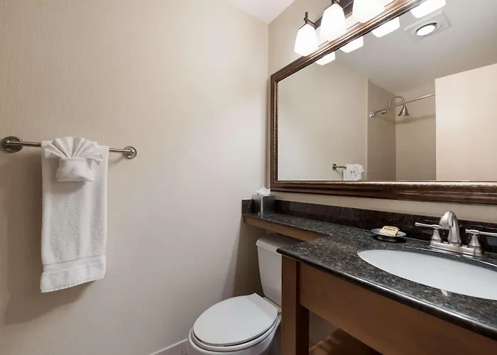 Best Western Plus Kentwood Lodge