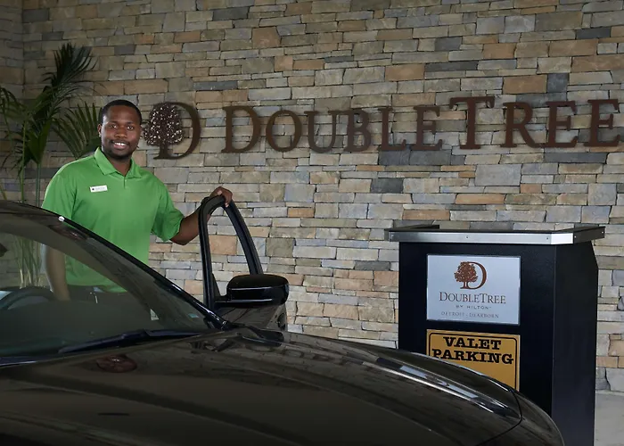 Doubletree By Hilton Dearborn
