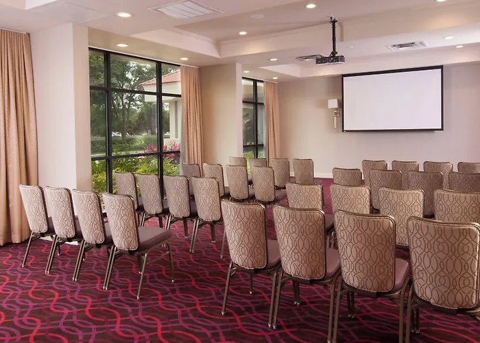 Delta Hotels By Marriott Orlando Lake Buena Vista