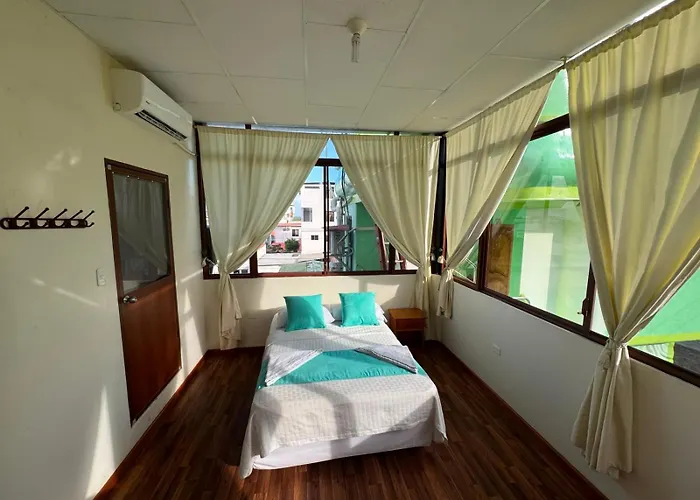 Hostal Casa Eden