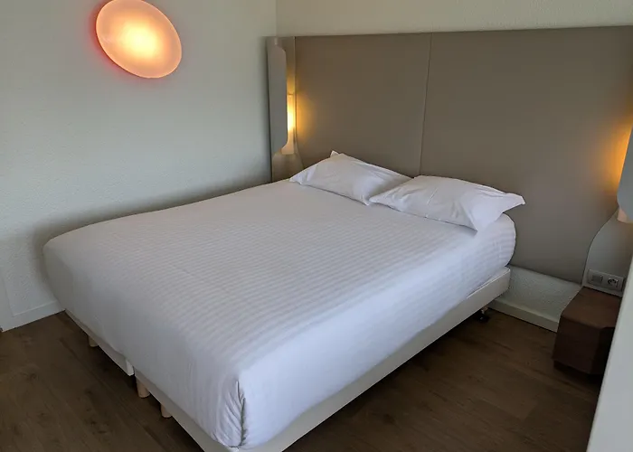 Hôtel Campanile Orléans Nord - Saran