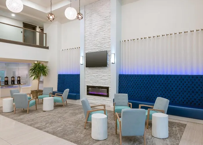 Coral Pointe Sarasota, An Ascend Collection Hotel