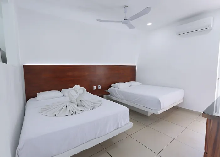 Hotel Rega Suites Guayabitos - Family & Kitchen