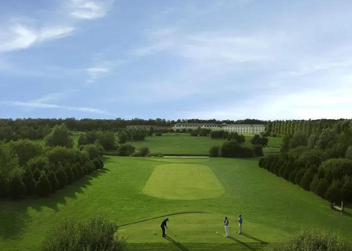 Mercure Chantilly Resort & Conventions (Adults Only)