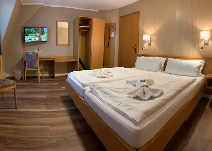 Hotel Am Berg Oybin Garni