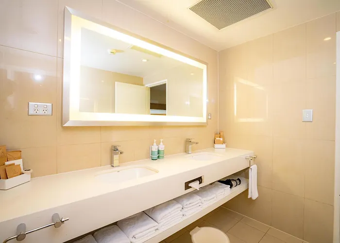 Novotel Sydney West Hq