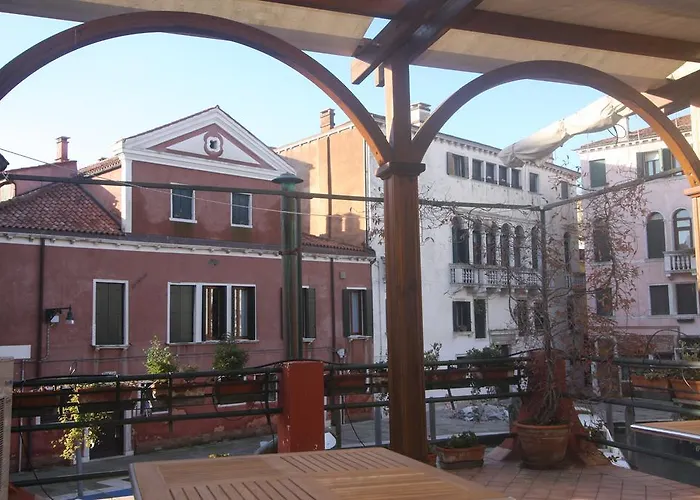 Hotel Dalla Mora