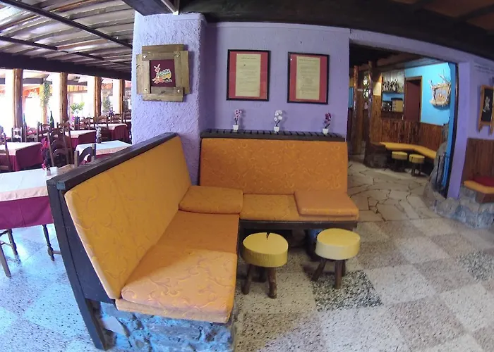 Boustigue Hotel