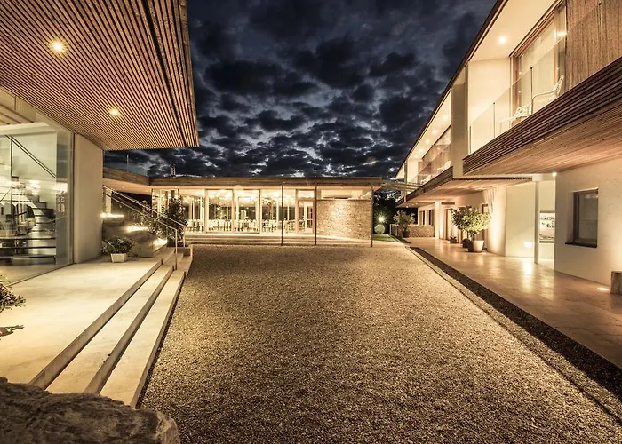 Malat Weingut Und Hotel
