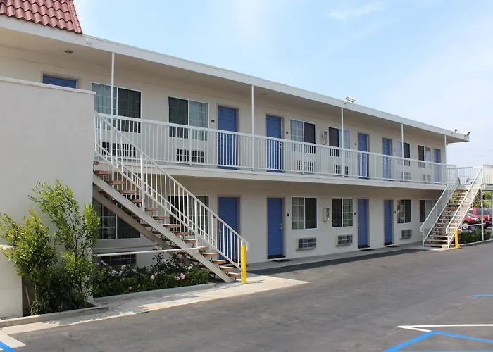 Motel 6 Gardena