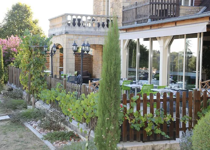 Hôtel-Restaurant Les Collines