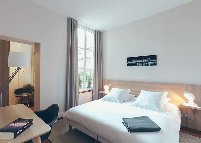 Appartement T4 cours de l'intendance