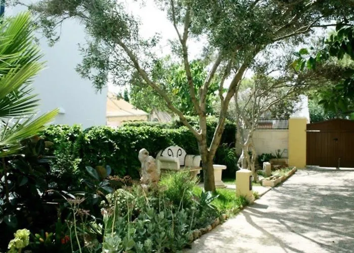 Hotel Sol Ponent Cala Blanca 