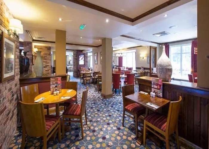 Premier Inn Stourbridge Town Centre