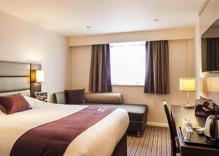 Premier Inn Dundee Centre
