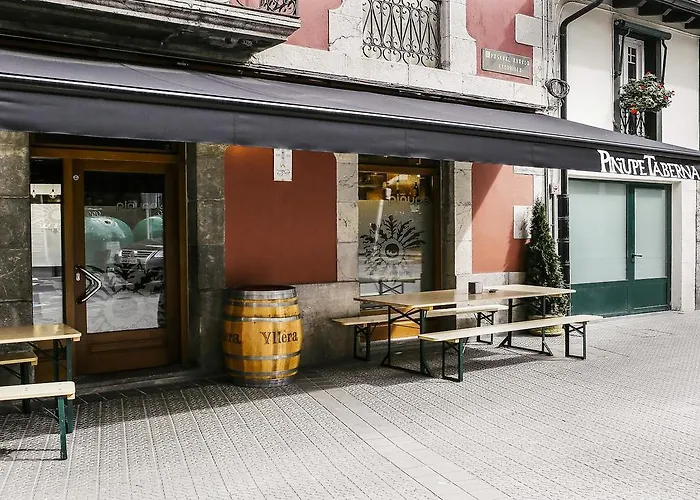 Hotel Pinupe