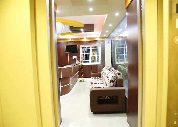 Hotel New Amirtham Inn