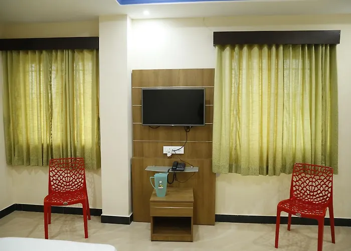 Hotel New Amirtham Inn