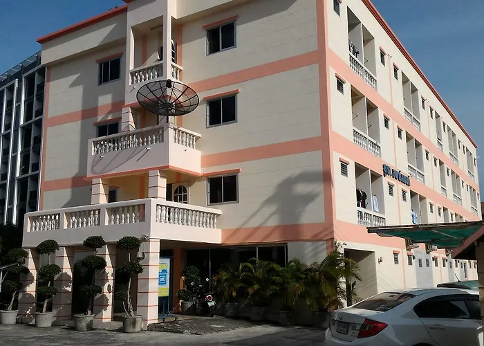 Uj Apartment