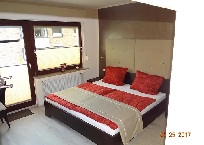 Hotel H4 Easy