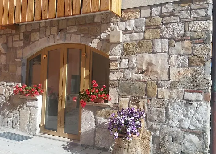 Hotel Altopiano Delle Rocche
