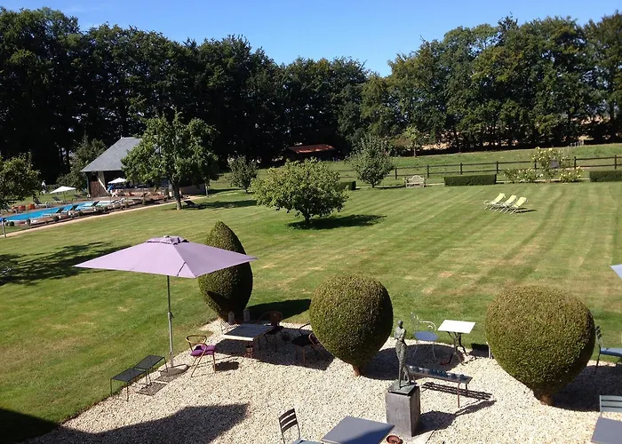 Clos Masure Hôtel De Campagne ®