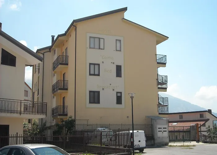 Hotel Caimo Bed-Breakfast
