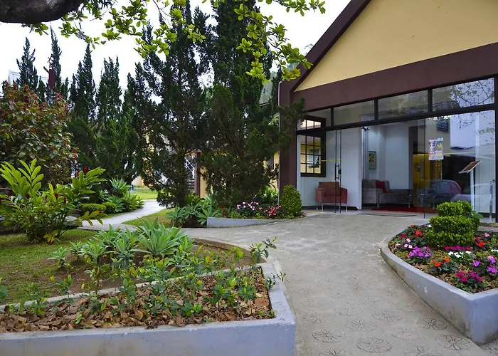Hotel Girassol