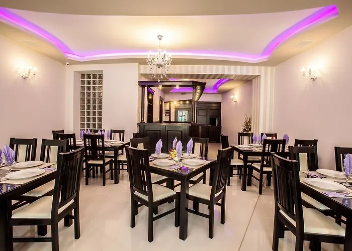 Extravagance Hotel