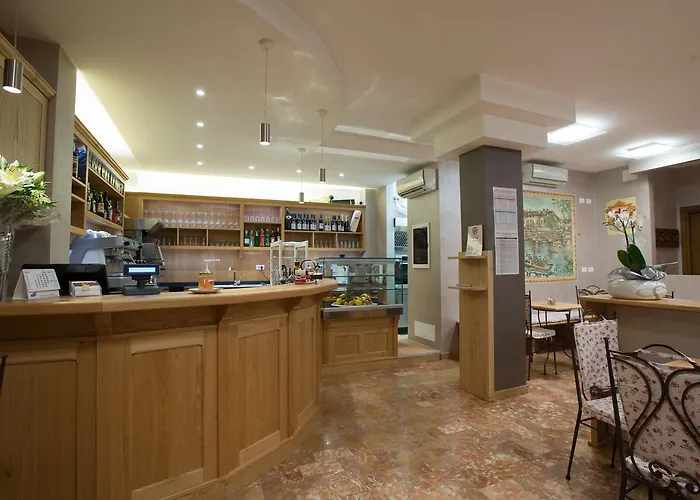 Hotel Italia