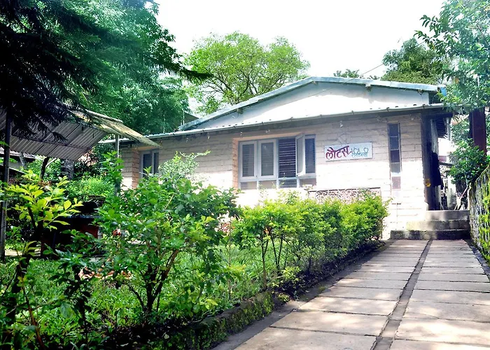 Radhanand Holiday Home