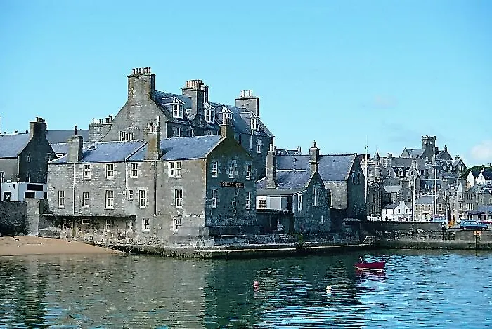 The Queens Hotel