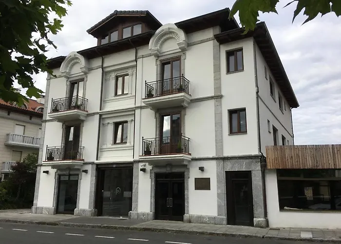 Hotel Río Asón