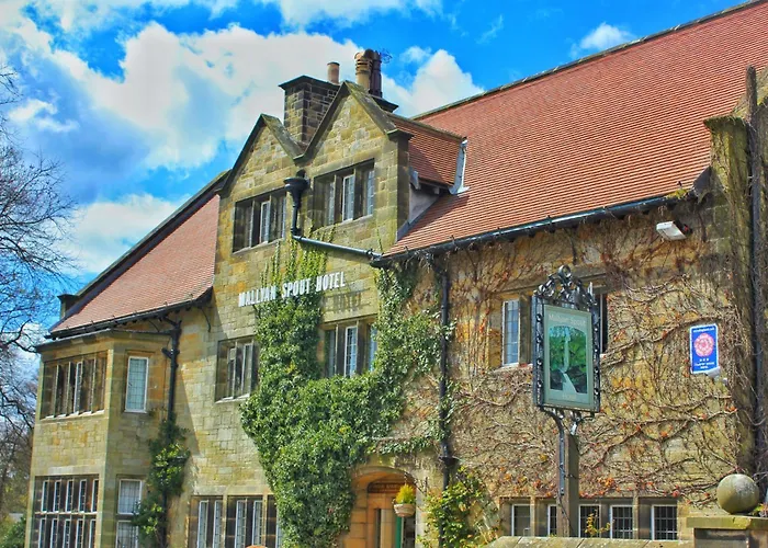 Mallyan Spout Hotel