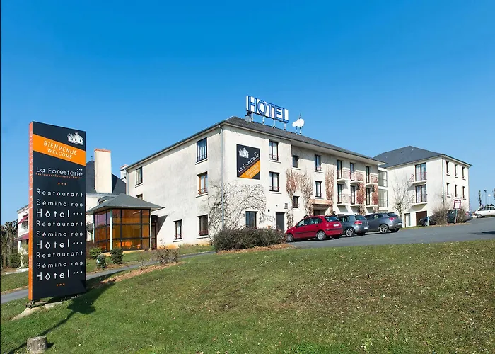Hotel Restaurant Seminaires La Foresterie Le Mans