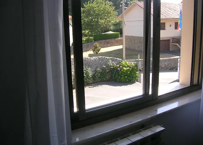 Hotel La Encina Celorio Llanes Parking