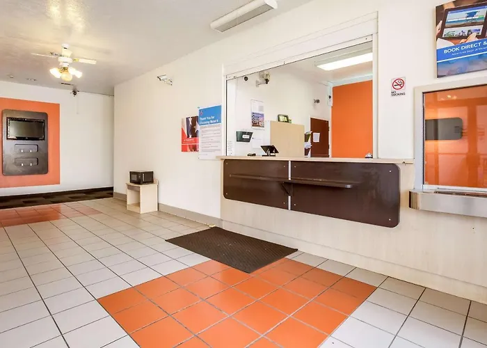 Motel 6 Houston North - Spring