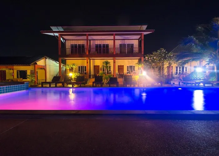Sleep In Lanta Resort
