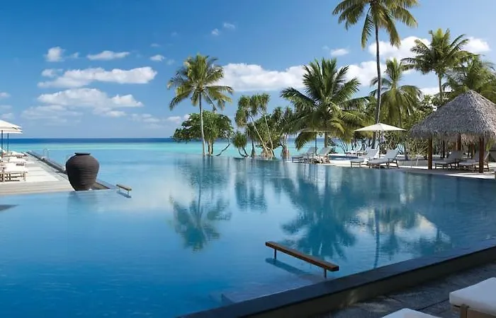 Four Seasons Resort Maldives At Landaa Giraavaru