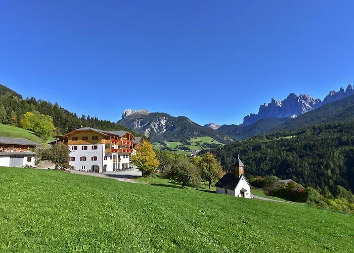 Hotel Gsoihof Funes 