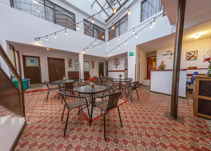 Hotel Refugio Del Lago