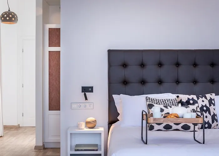 Shapes Luxury Suites