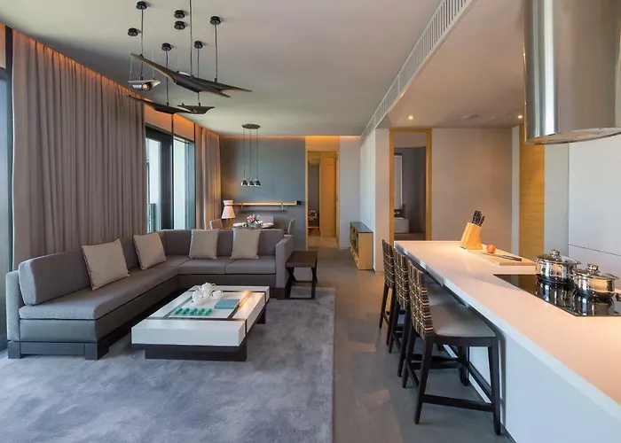 The Residences Caesars Palace Bluewaters