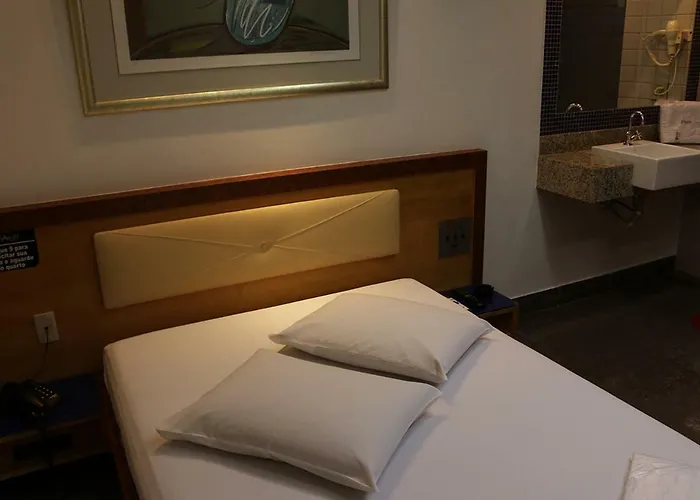 Auhe Motel (Adults Only)