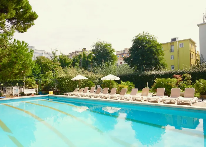 Hotel Lotus