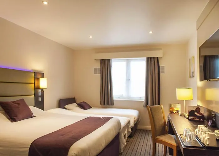 Premier Inn Southampton West