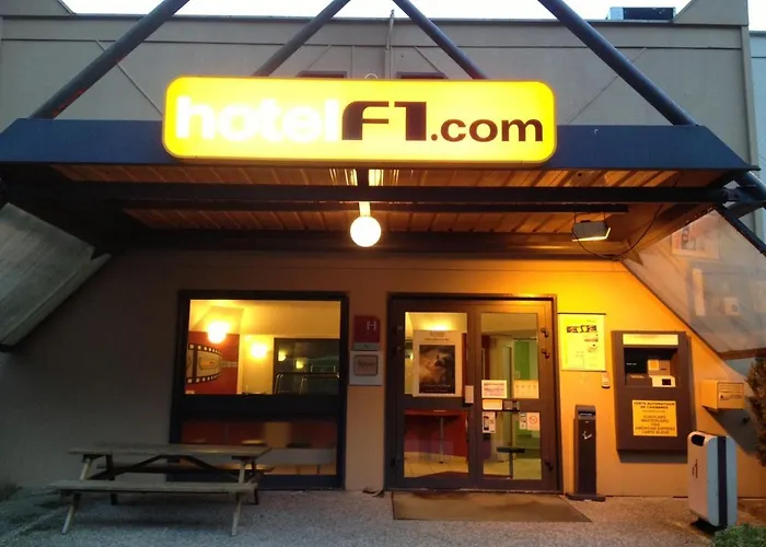 Hotelf1 Salon De Provence