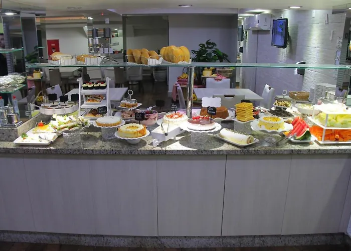 AJ Hotel Chapecó - Fácil Acesso Pátio Shopping e Rótula da Bandeira